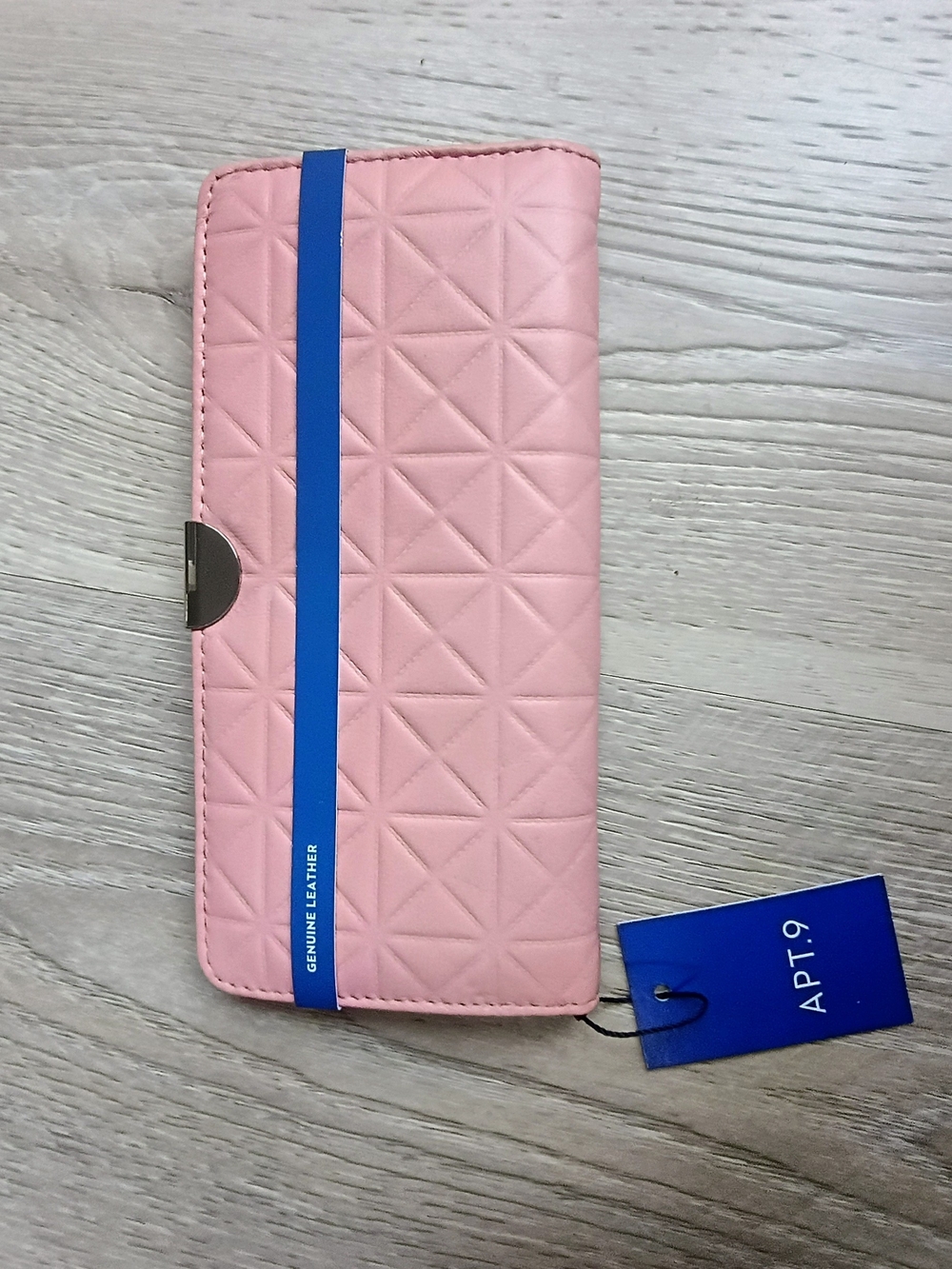 APT.9 Blush Pink Genuine Leather RFID Blocking Slim Wallet Quilted NWT